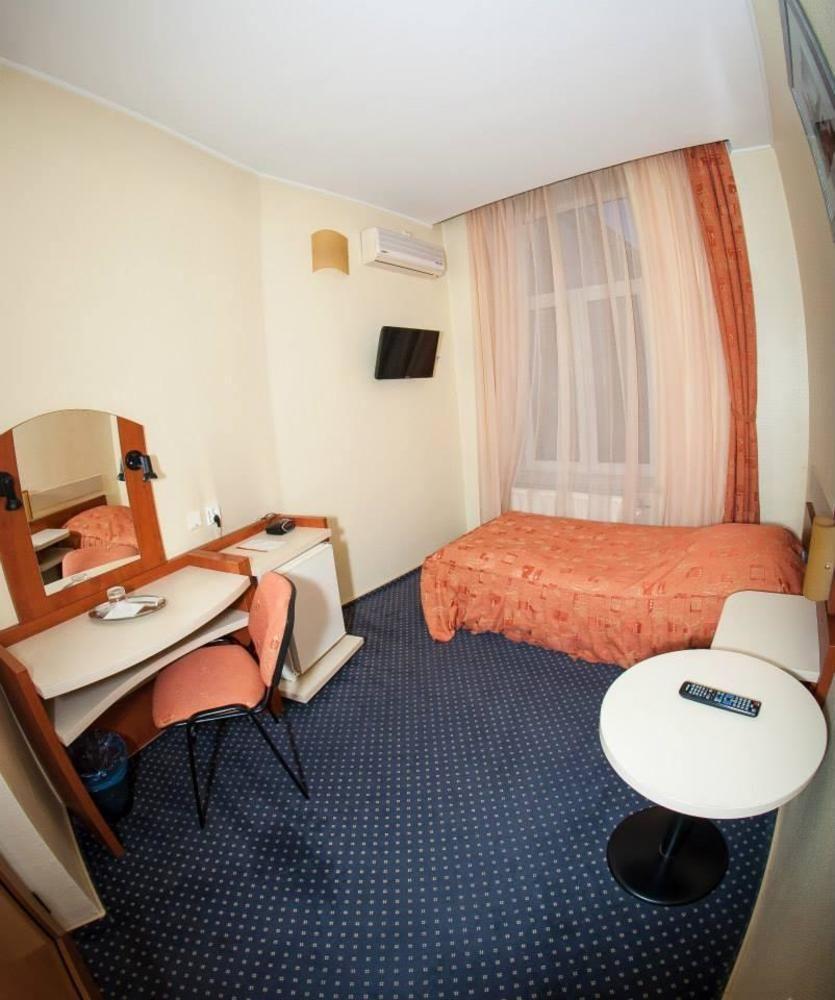Hotel Astoria City Center Iasi Exterior photo